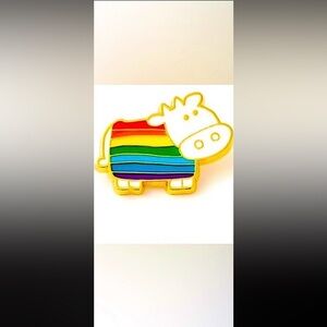 1 LGBTQ+ Pride Flag Enamel & Metal Cow Pin for Clothes Hat Bags